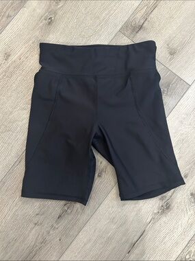 Girls Old Navy Black High-Rise Bike Shorts